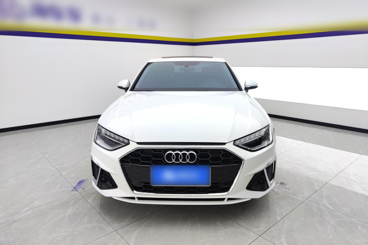 奥迪A4L 2024款 40 TFSI 时尚动感型车身外观2