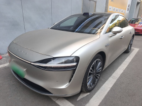 鸿蒙智行 享界S9 2024款 纯电 Ultra 四驱旗舰版