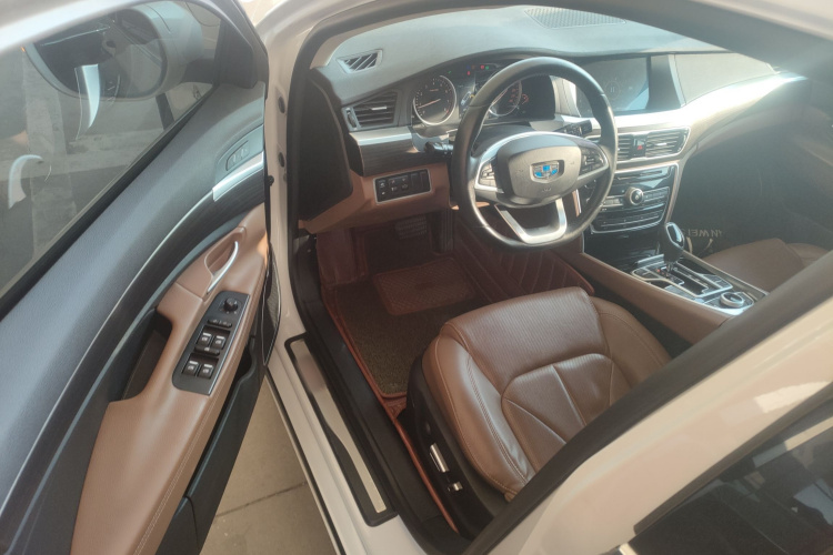 吉利汽车 博瑞 2017款 1.8T 尊贵型中控内饰20