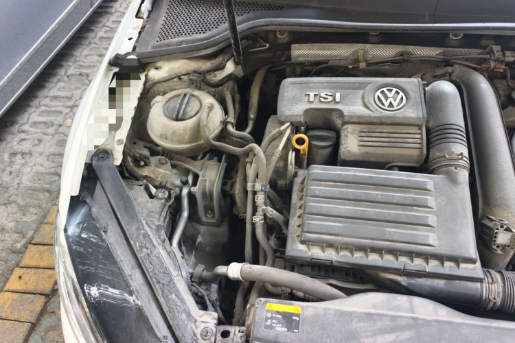 大众 高尔夫 2016款 1.4TSI 自动R-Line局部细节9005