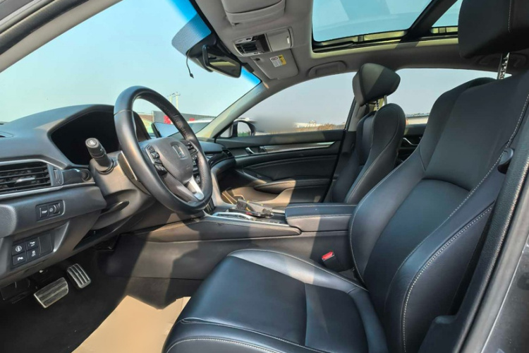 本田 雅阁 2022款 锐·混动 2.0L 幻夜·锐智版中控内饰7004