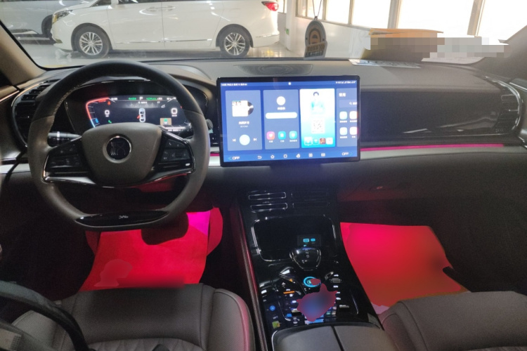 比亚迪 汉 2023款 EV 冠军版 605KM前驱尊贵型中控内饰12