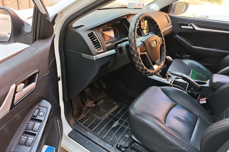 吉利汽车 远景 2015款 1.5L 手动幸福型中控内饰20