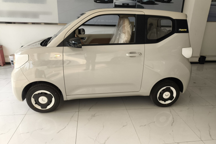 五菱汽车 宏光MINIEV 2024款 第三代 215km 青春版车身外观6003