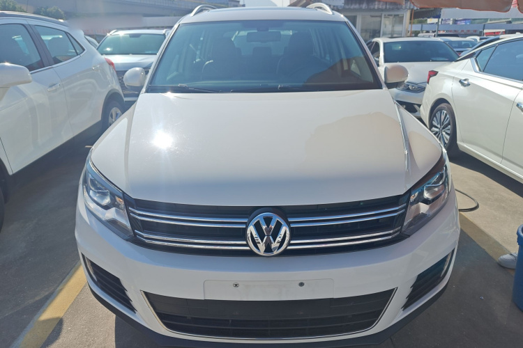 大众 途观 2015款 1.8TSI 自动四驱豪华型车身外观2