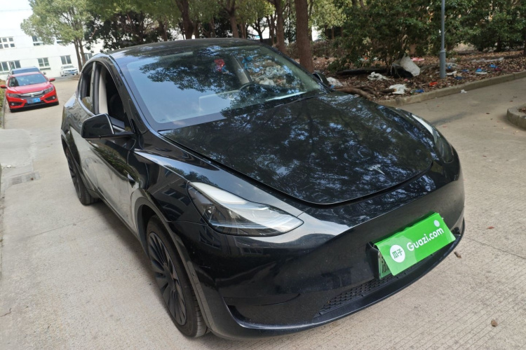 特斯拉 Model Y 2023款 后轮驱动版车身外观6002