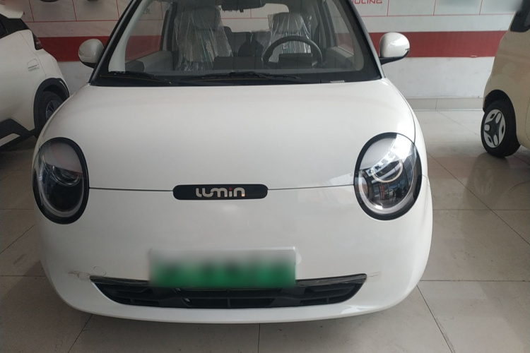 长安启源 长安Lumin 2025款 205km 香沁款车身外观2