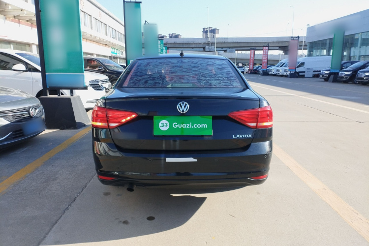 大众 朗逸 2017款 1.6L 自动风尚版车身外观6004