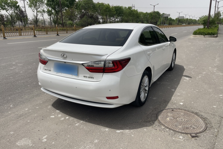 雷克萨斯ES 2015款 200 精英版车身外观6005