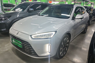 鸿蒙智行 问界M5 2022款 增程四驱性能版