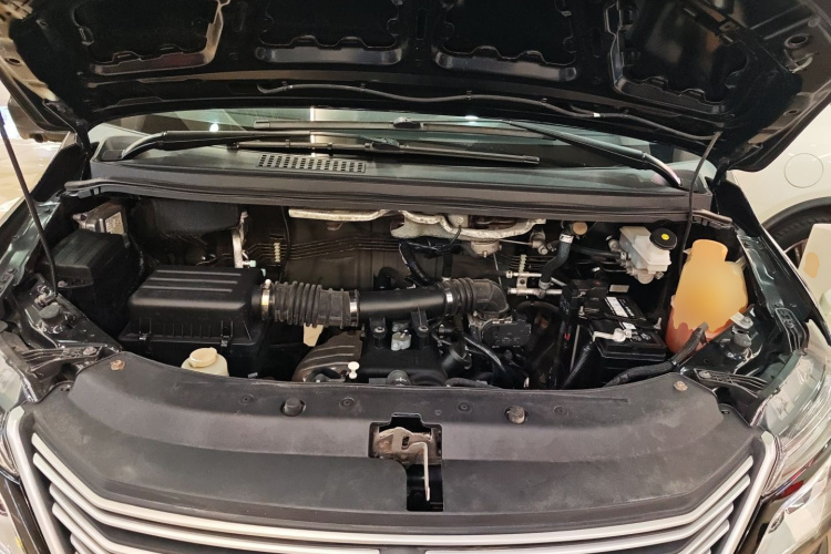 东风风行 菱智 2022款 M5 1.6L 实用型 5座局部细节24