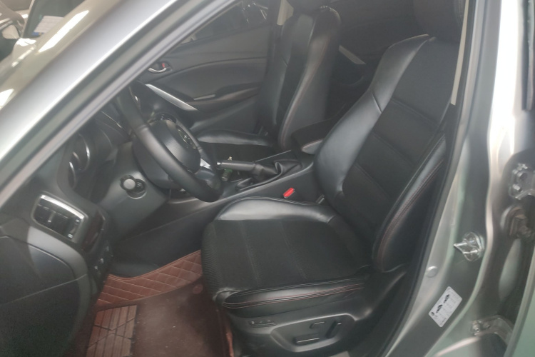 马自达 阿特兹 2015款 2.0L 蓝天豪华版局部细节19