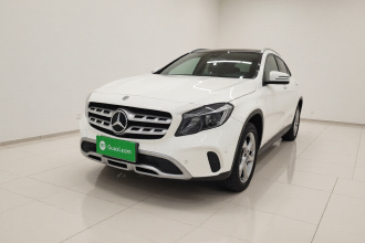 奔驰GLA 2018款 GLA 200 动感型