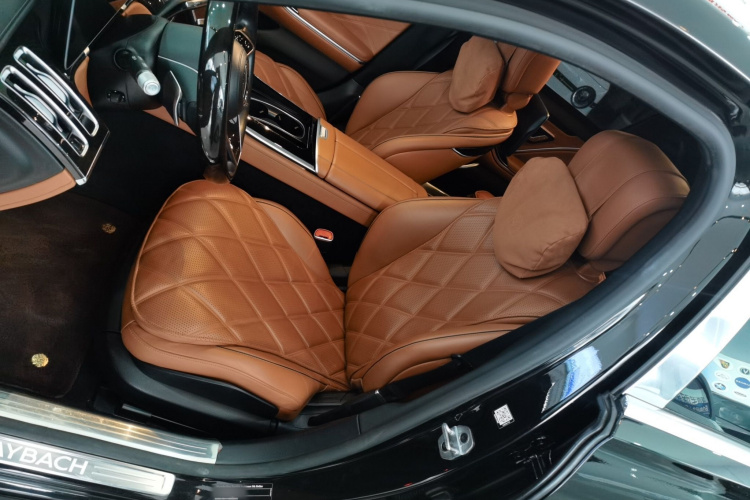 奔驰 迈巴赫S级 2022款 S 480 4MATIC 智臻特别版中控内饰7003