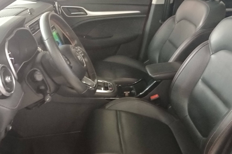 名爵ZS 2020款 180DVVT 自动Lite中控内饰19