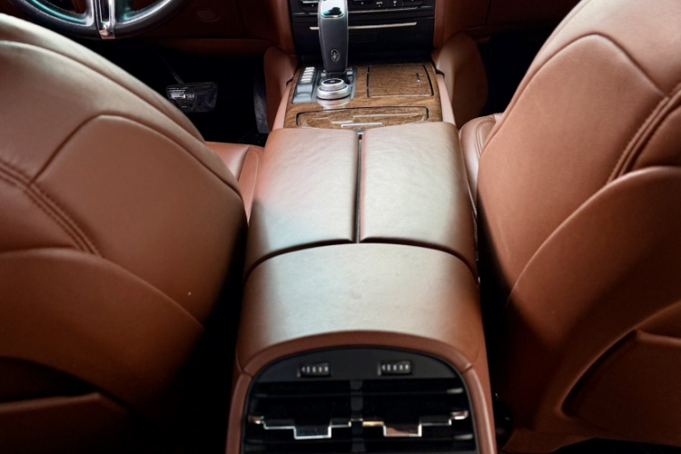 玛莎拉蒂 总裁 2013款 3.0T 标准型中控内饰7008