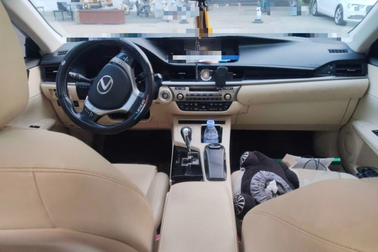 雷克萨斯ES 2013款 250 精英版中控内饰7002