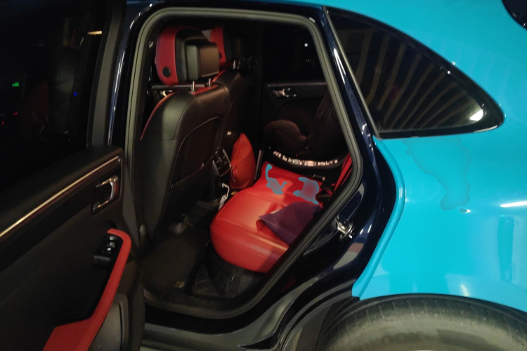 保时捷 2020款 Macan 2.0T中控内饰21