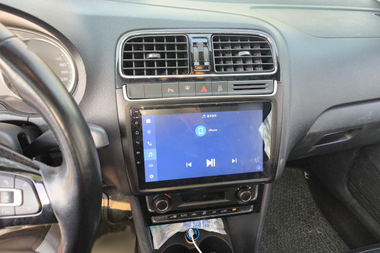 大众 Polo 2014款 1.6L 自动豪华版局部细节16