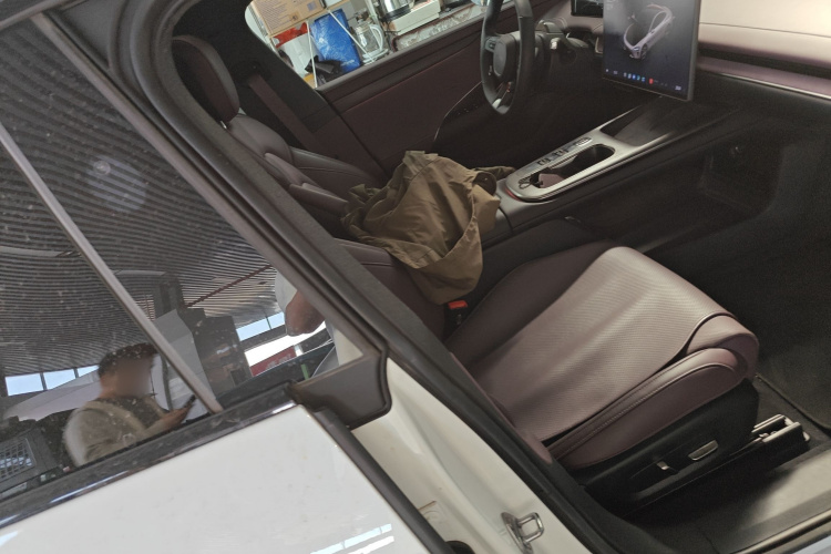 小米汽车 小米SU7 2024款 后驱长续航智驾版局部细节41