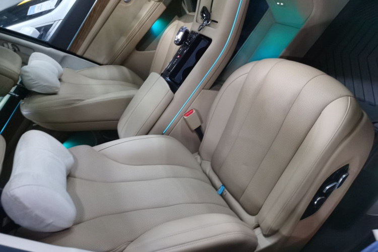 鸿蒙智行 问界M7 2024款 1.5T 智驾后驱Max版 6座局部细节41