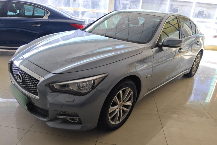 英菲尼迪Q50L 2015款 2.0T 悦享版车身外观1