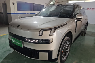 领克900 2025款 2.0T Ultra