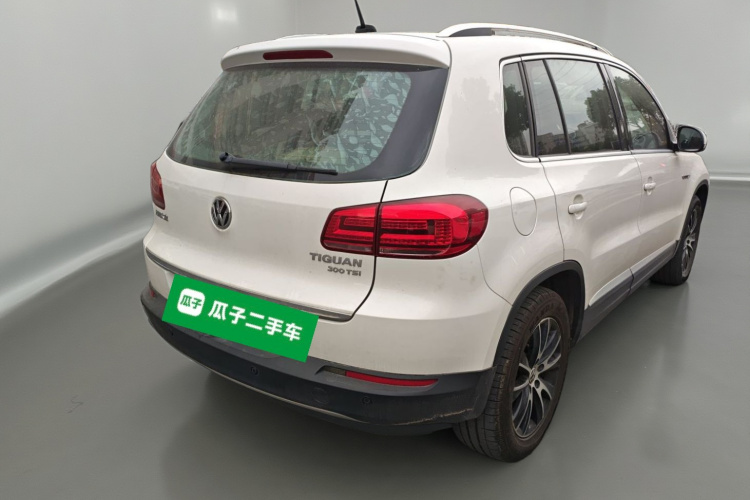 大众 途观 2016款 300TSI 自动四驱豪华版车身外观7