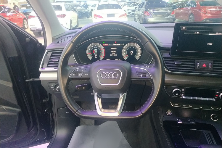 奥迪Q5L 2022款 40T 时尚动感型局部细节13