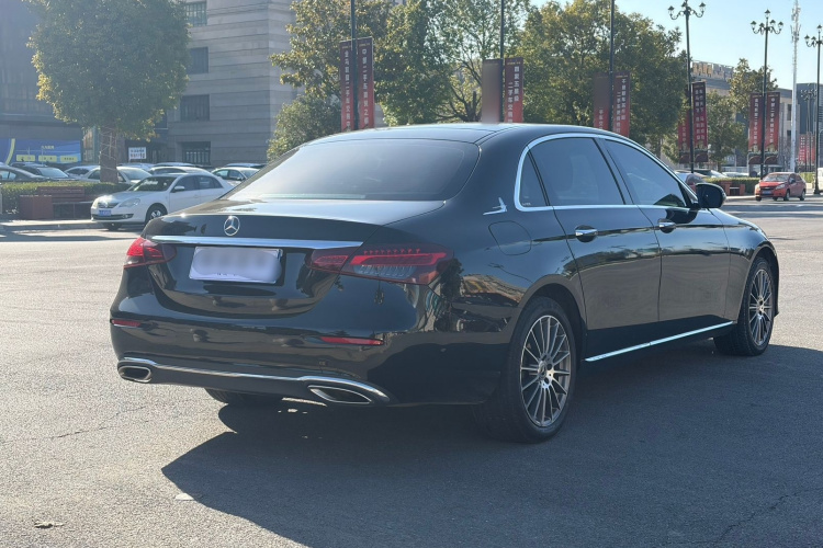 奔驰E级 2021款 E 260 L车身外观6004