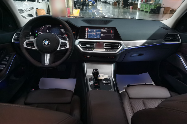 宝马3系 2022款 改款 325Li M运动曜夜套装中控内饰7002