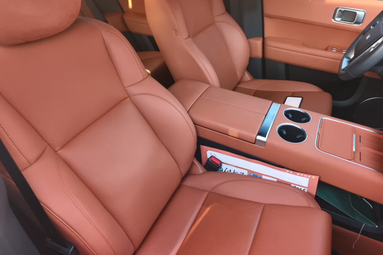 理想汽车 理想L6 2024款 Max局部细节41