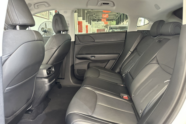 小鹏G6 2023款 755 超长续航 Max中控内饰7002