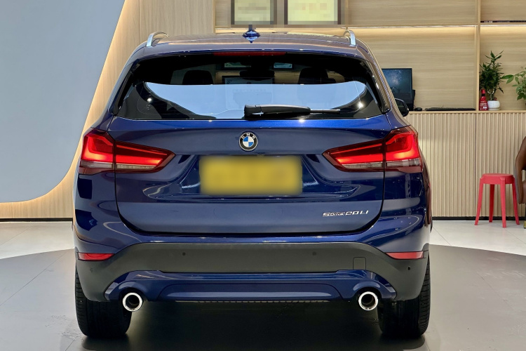 宝马X1 2020款 sDrive20Li 时尚型车身外观6003