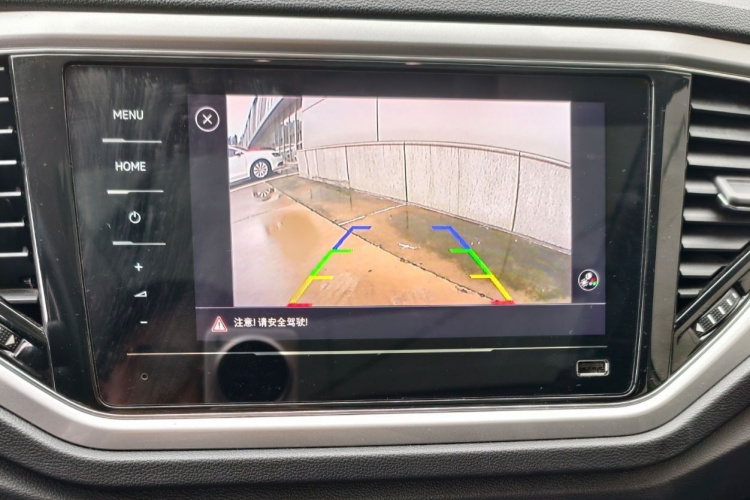 大众 T-ROC探歌 2022款 280TSI DSG两驱精英PLUS中控内饰7006