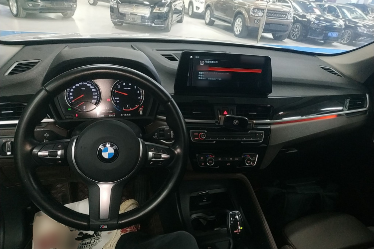 宝马X1 2022款 sDrive25Li 领先型中控内饰7002