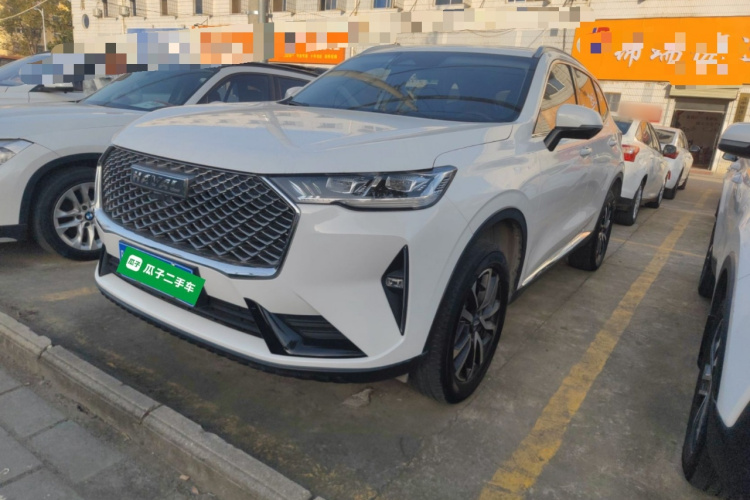 哈弗H6 2022款 第三代 1.5T DHT车身外观1
