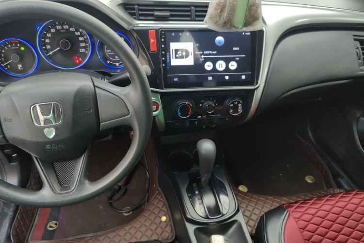 本田 锋范 2017款 1.5L CVT精英版中控内饰12