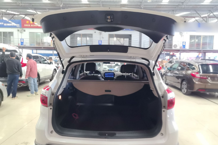 启辰T70X 2015款 2.0L CVT睿趣运动版局部细节23