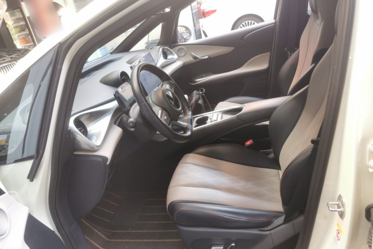 比亚迪 海豚 2023款 420km 时尚版中控内饰19