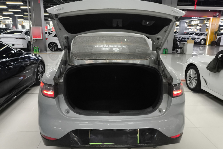 零跑汽车 零跑C01 2024款 增程 316尊享版局部细节23