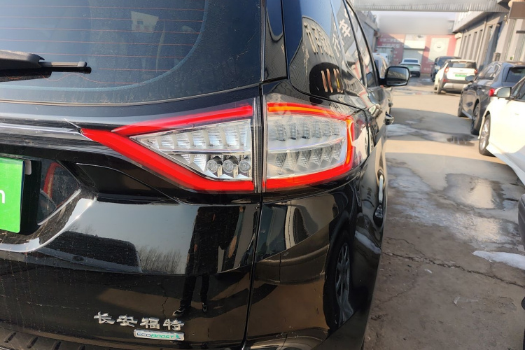 福特 锐界 2018款 EcoBoost 245 两驱铂锐型 7座 国V车身外观9