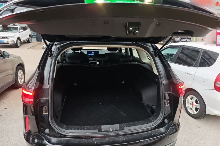 哈弗H6 2021款 第三代 1.5T 自动两驱Pro机舱底盘23