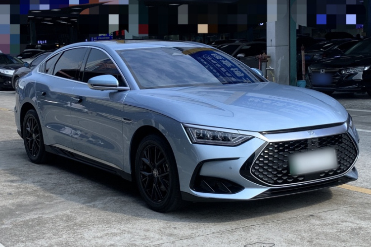 比亚迪 汉 2023款 DM-i 冠军版 121KM 尊贵型车身外观6001