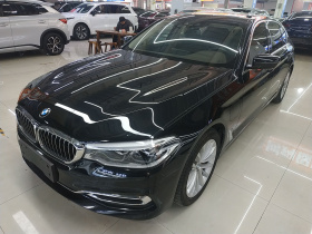 宝马5系新能源 2020款 里程升级版 530Le 豪华套装