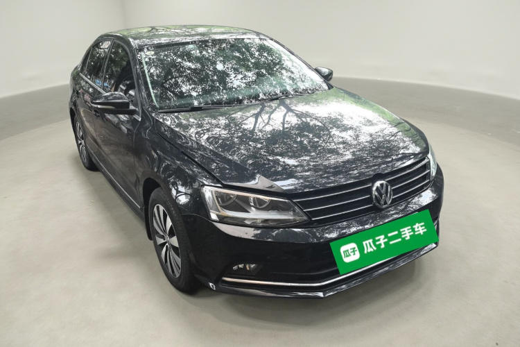 大众 速腾 2018款 1.6L 手动舒适型车身外观3