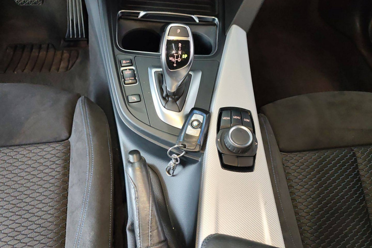 宝马3系 2018款 320i M运动套装局部细节18