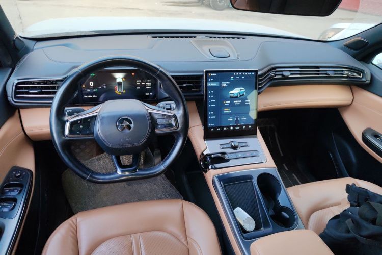 蔚来ES6 2020款 420KM 运动版中控内饰12