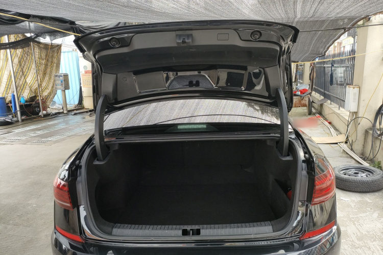 大众 帕萨特 2022款 280TSI 商务版机舱底盘23