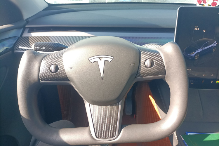 特斯拉 Model Y 2022款 改款 长续航全轮驱动版局部细节13